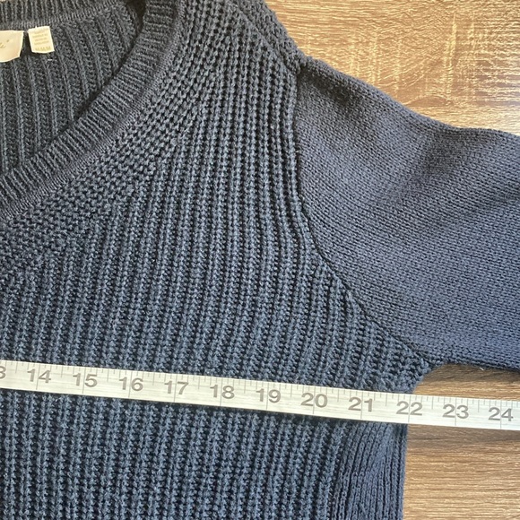 Women’s Medium RD Style Navy Blue V Neck Sweater - Picture 6 of 11